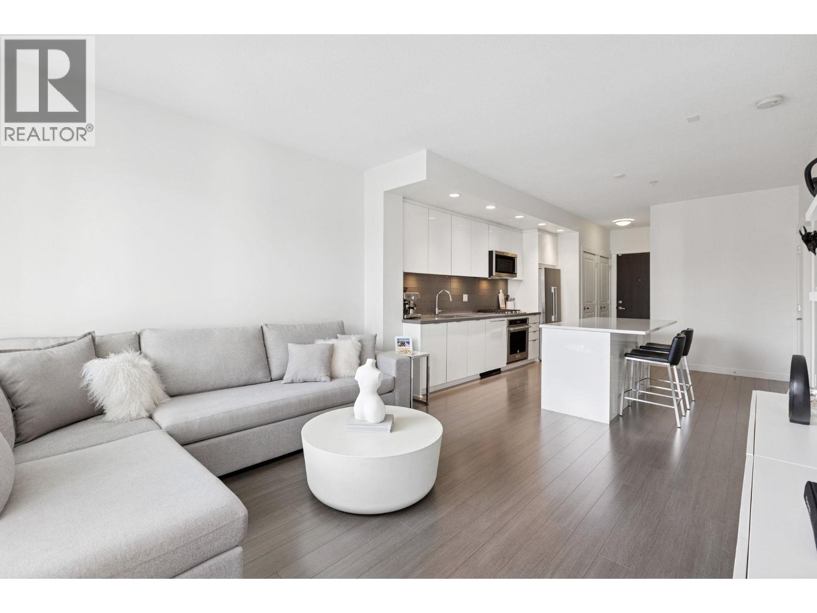 277 W 1st Street Unit 501, North Vancouver, BC V7M 0E8