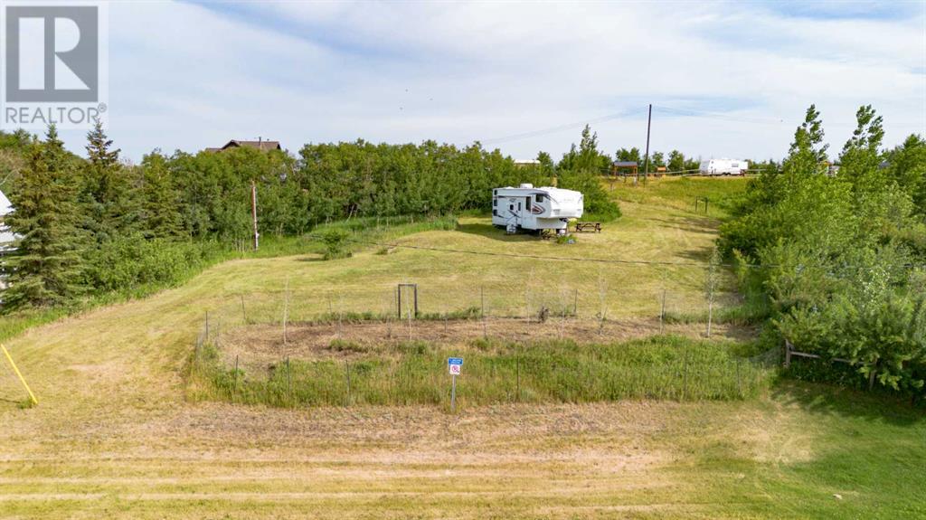 5 Shelayne Cres, White Sands, AB T0C 3B0