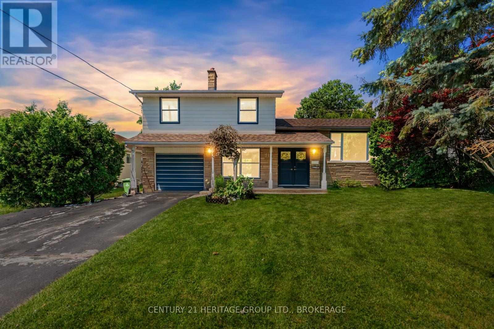 312 Boxwood St, Kingston South Of Taylor-kidd Blvd, ON K7M 6A6