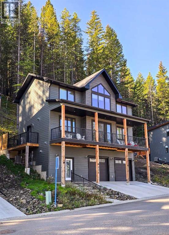 230 Southmore Pl, Blairmore, AB T0K 0E0