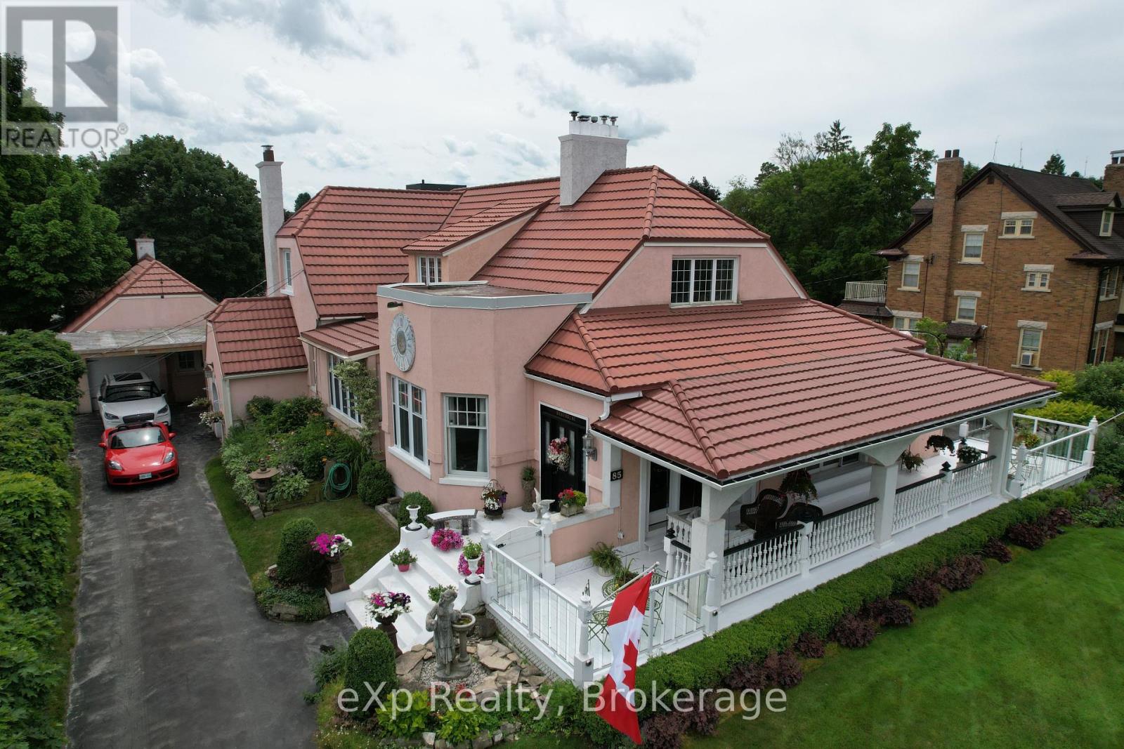 85 10th Street, Hanover, ON N4N 1M9