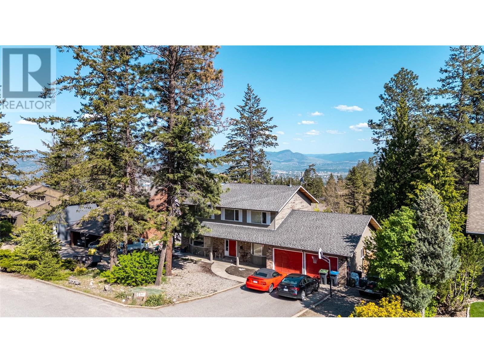 1623 Blackwood Dr, West Kelowna, BC V1Z 3B7