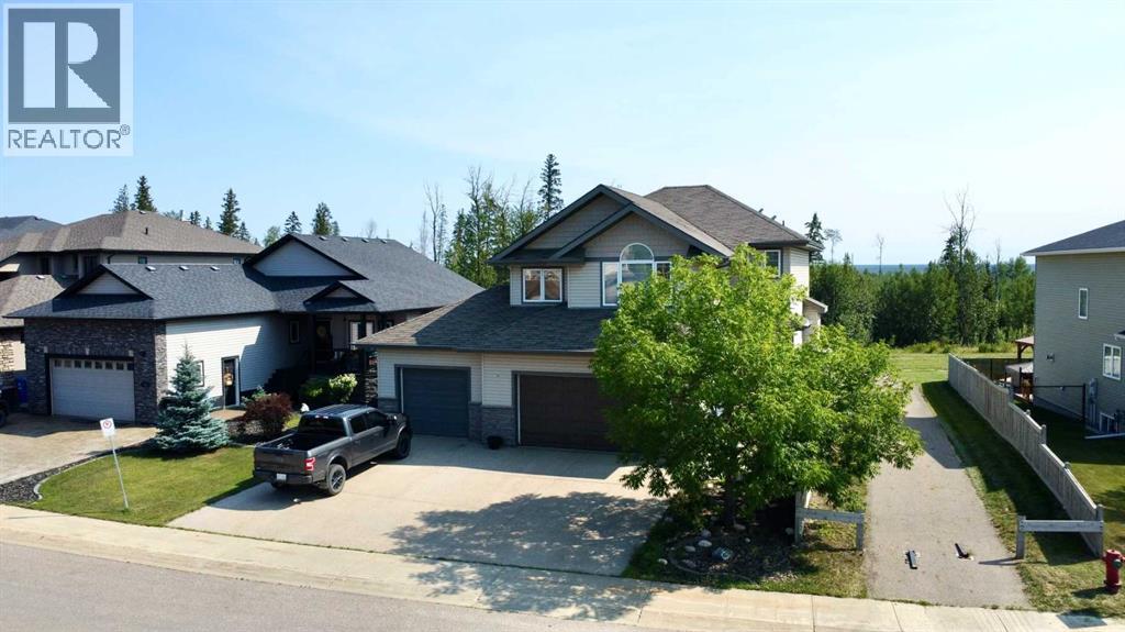 199 Wild Rose St, Fort Mcmurray, AB T9K 0g8