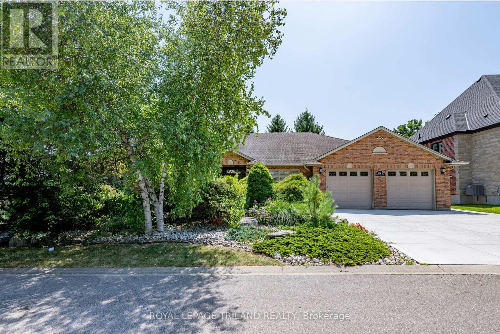 1 537 Crestwood Dr, London, ON N6K 1Y1