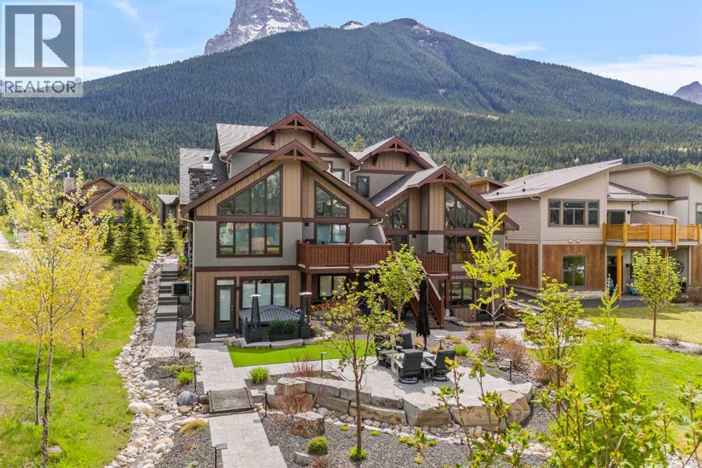 458 Stewart Creek Close, Canmore, AB T1W 0L7