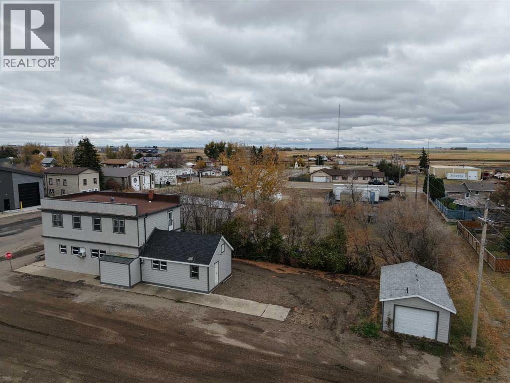 218 Main St, Burdett, AB T0K 0J0