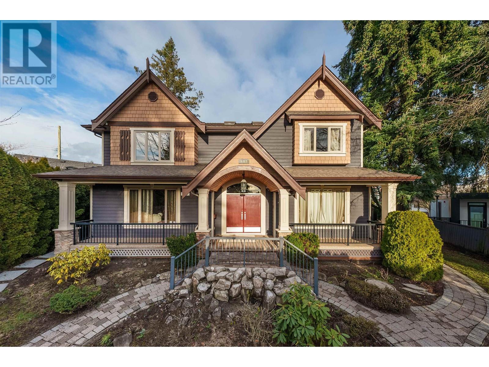 607 W 53 Ave, Vancouver, BC V6P 1K2