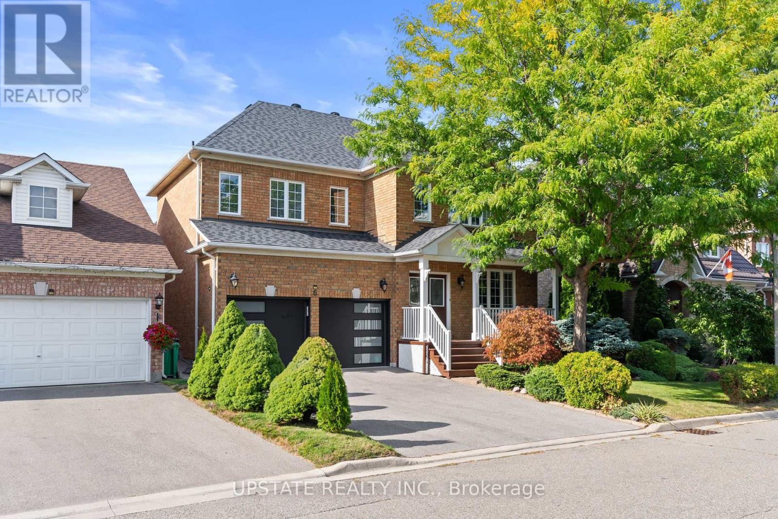 6 Bowsfield Dr, Brampton, ON L6P 1C8