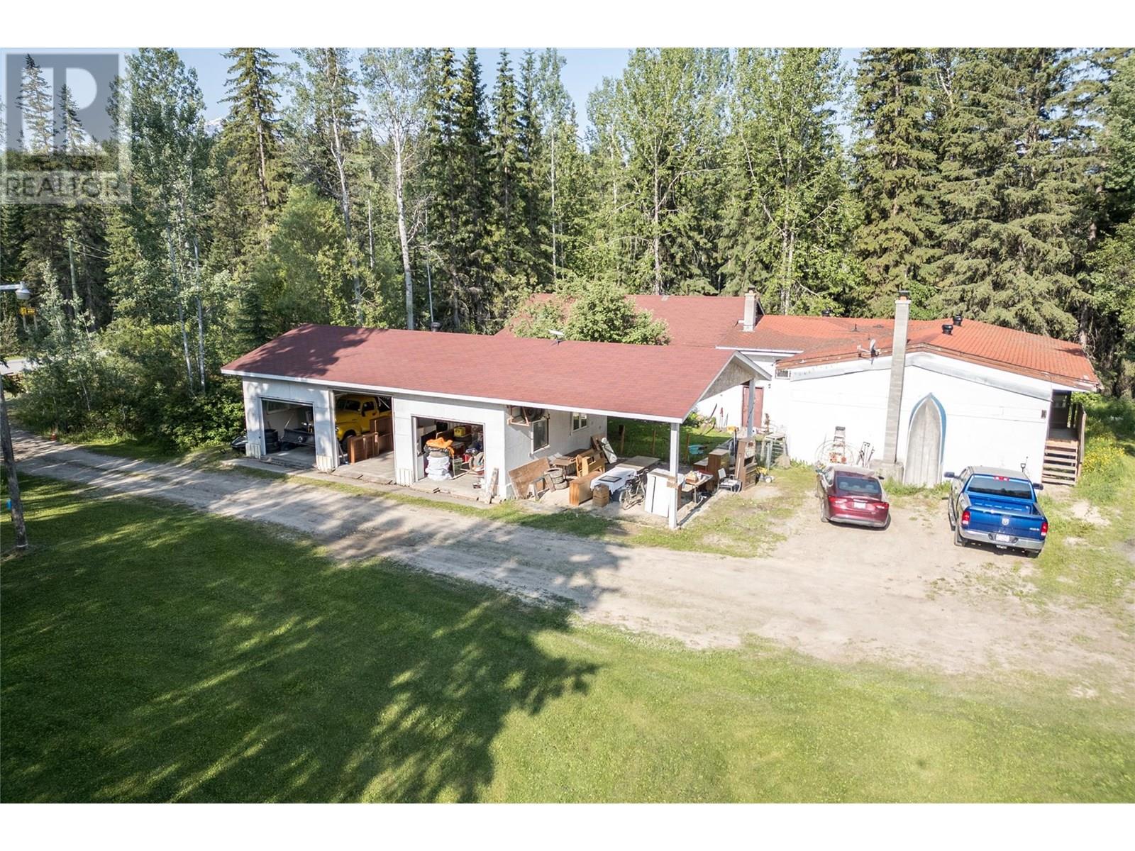 1691 Oberg Johnson Rd, Golden, BC V0A 1H1