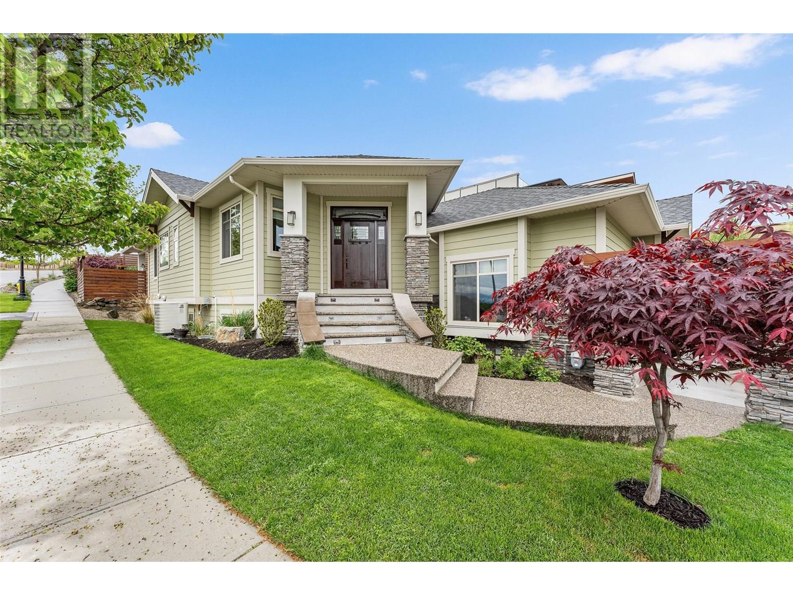 5090 Twinflower Cres, Kelowna, BC V1W 5L8