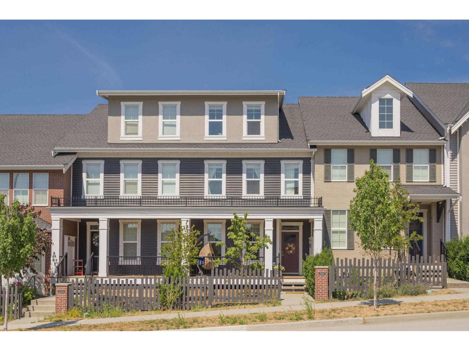 82 Avenue Unit 20247 #b, Langley, BC V2Y 0Y9