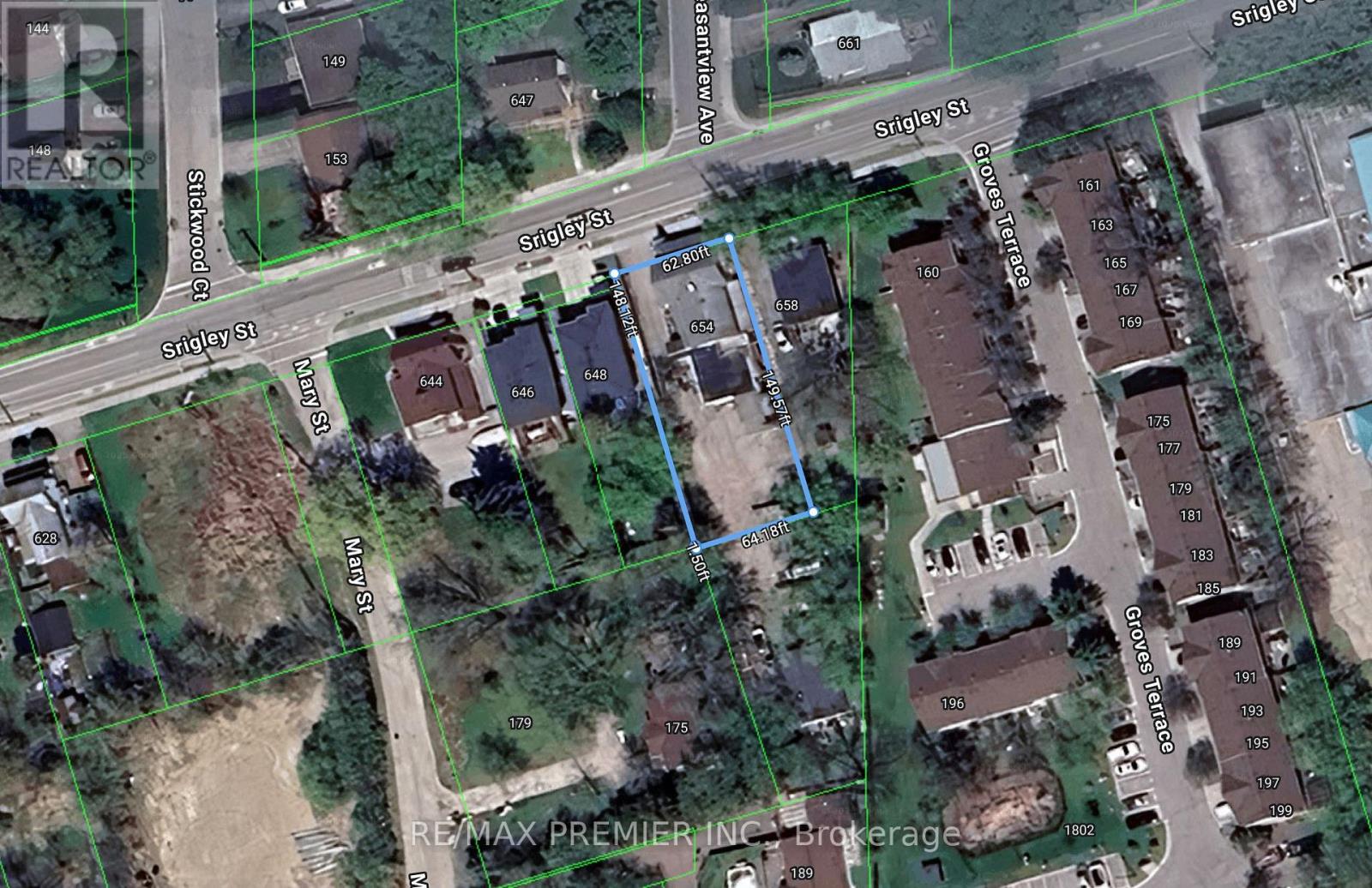 654 Srigley St, Newmarket Gorham-college Manor, ON L3Y 1W9