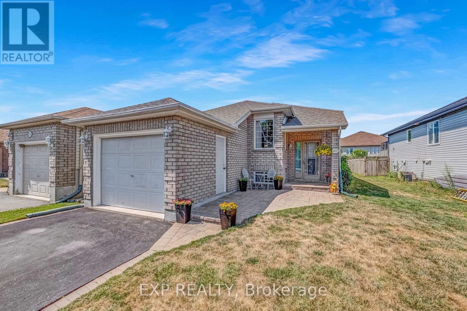 229 Carroll Cres, Cobourg, ON K9A 5P8