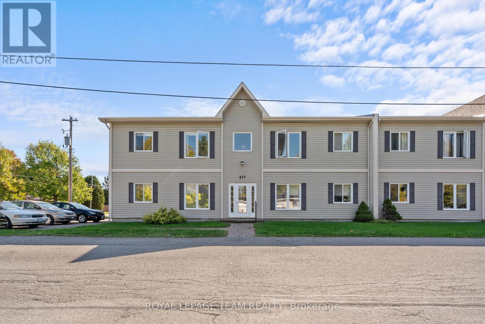 477 Clarence St, North Dundas, ON K0C 2K0