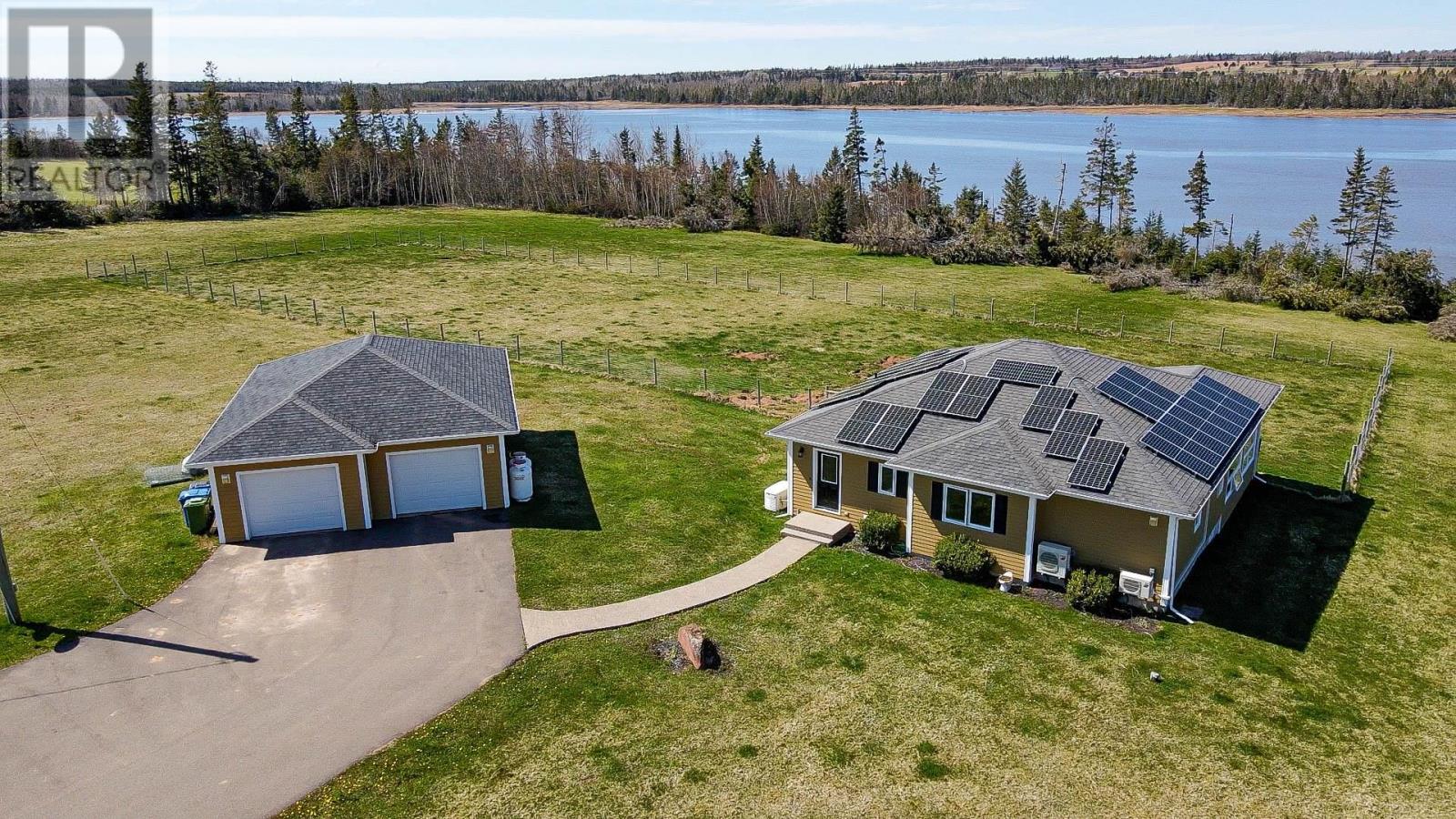 102 Patti Ln, Fort Augustus, PE C1B 3C2