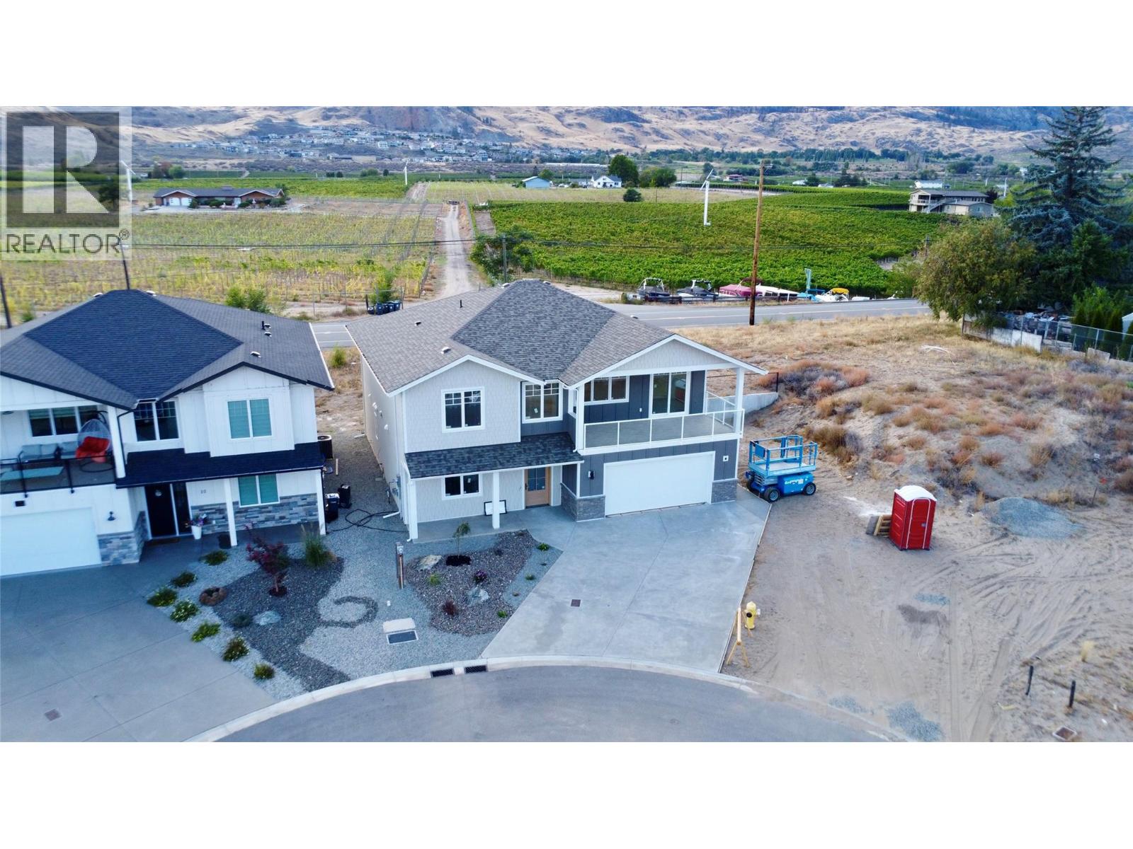 9 Hibiscus Ct, Osoyoos, BC V0H 1V1