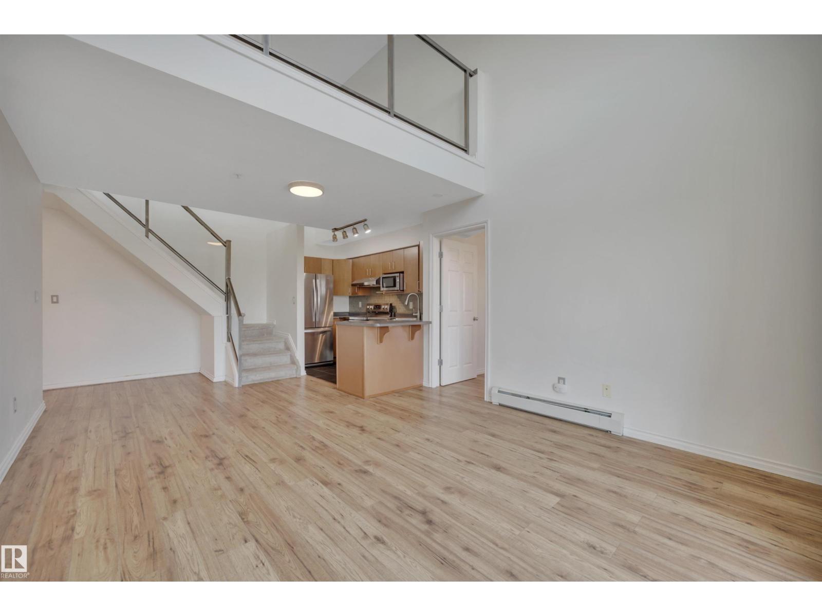 10118 95 Street #408, Edmonton, AB T5H 4R6
