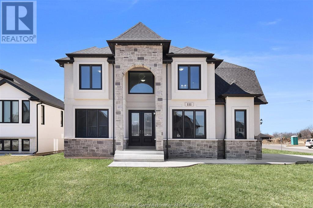 111 Bonnet, Amherstburg, ON N9V 0G8