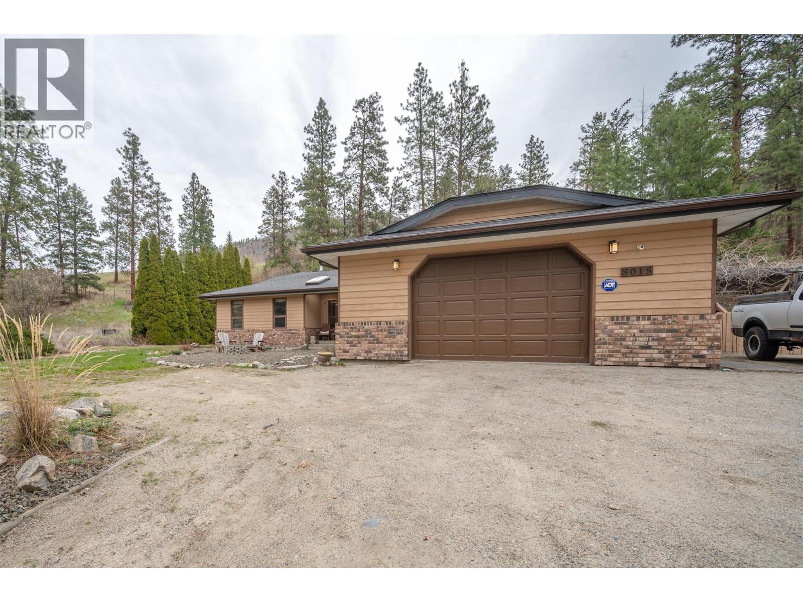 8015 Victoria Rd S, Summerland, BC V0H 1Z2