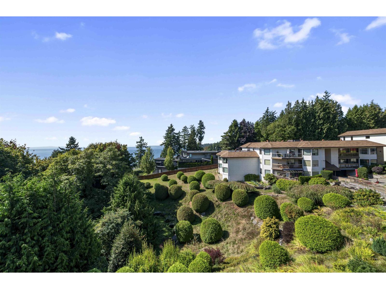 1350 Vidal Street Unit 406, White Rock, BC V4B 5G6