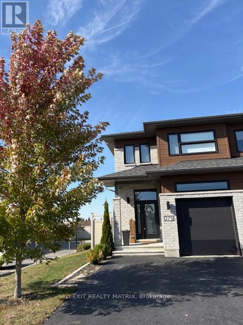 275 Belfort St S, Russell, ON K0A 1W0