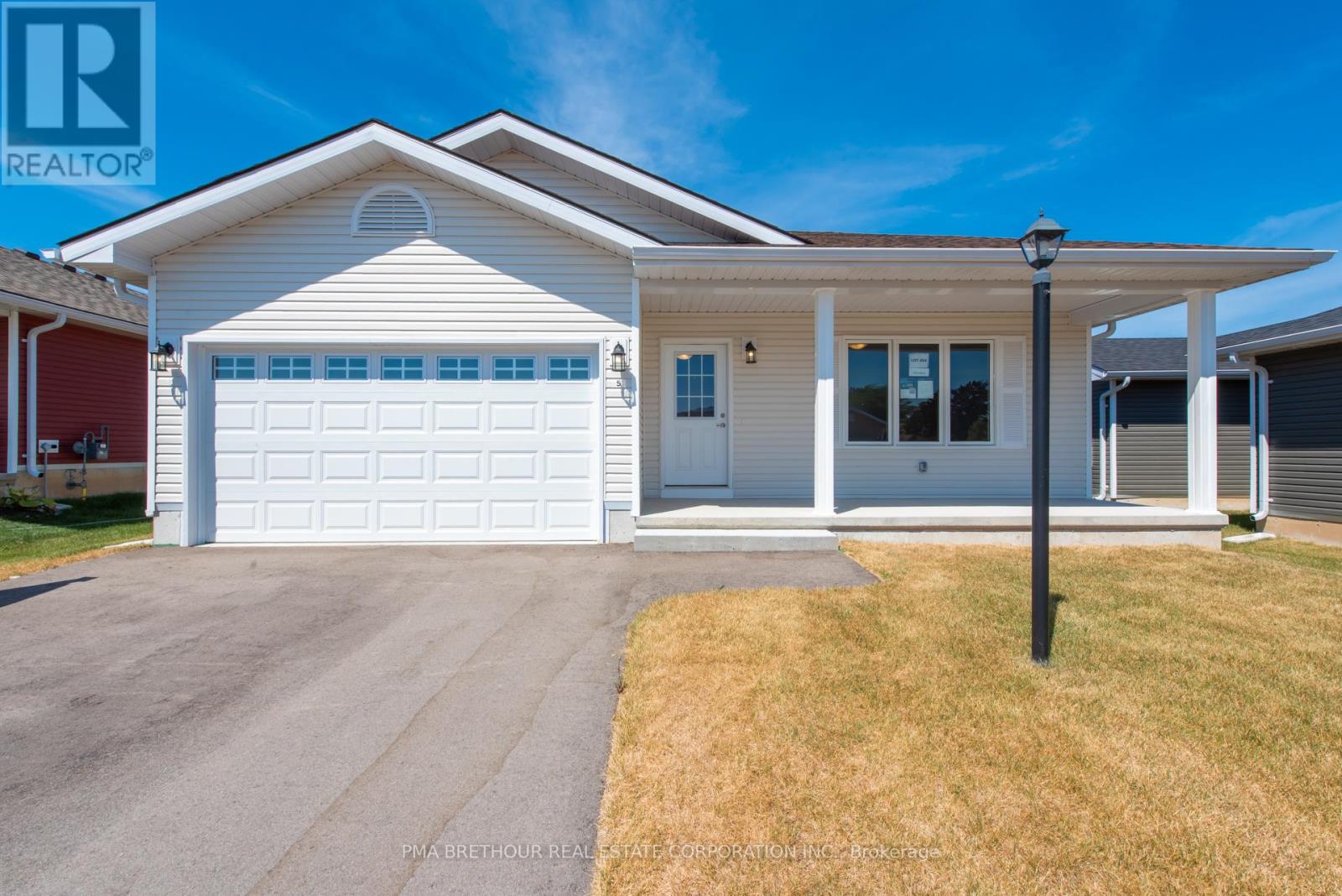 5 Lake Dr S, Ashfield-colborne-wawanosh Colborne Twp, ON N7A 0C6