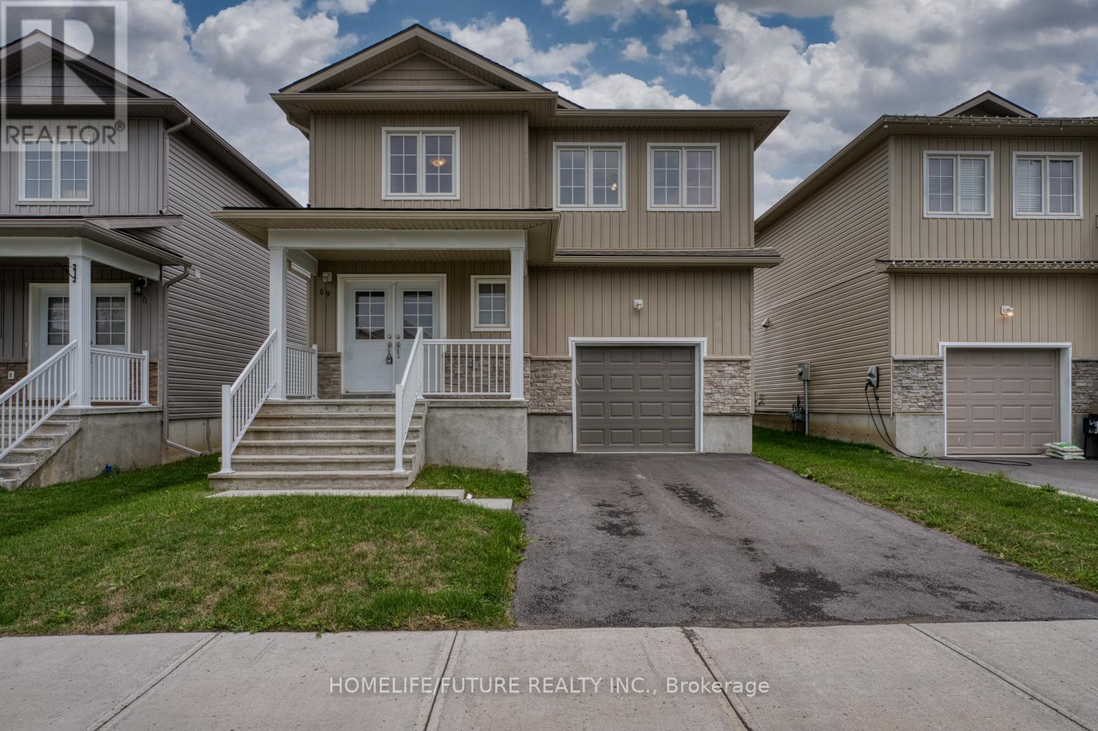 69 Brennan Cres, Loyalist, ON K0H 2H0