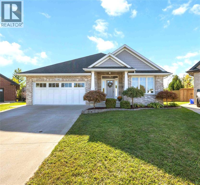 142 Madison Dandrea Ave, Sarnia, ON N7S 6L9