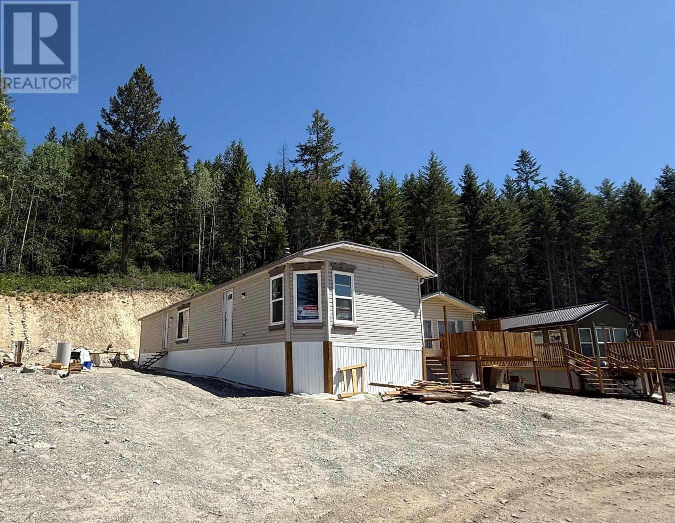 686 Almberg Road Unit Apt 51, Golden, BC V0A 1H2