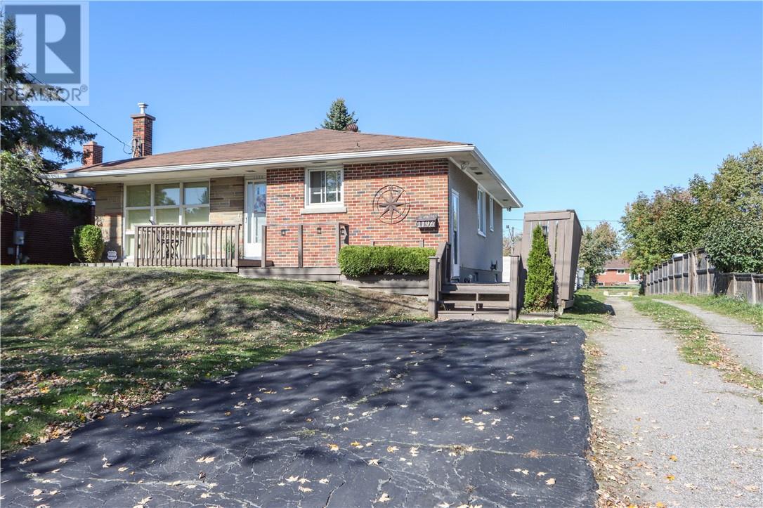 1196 Woodbine Ave, Sudbury, ON P3A 2M1