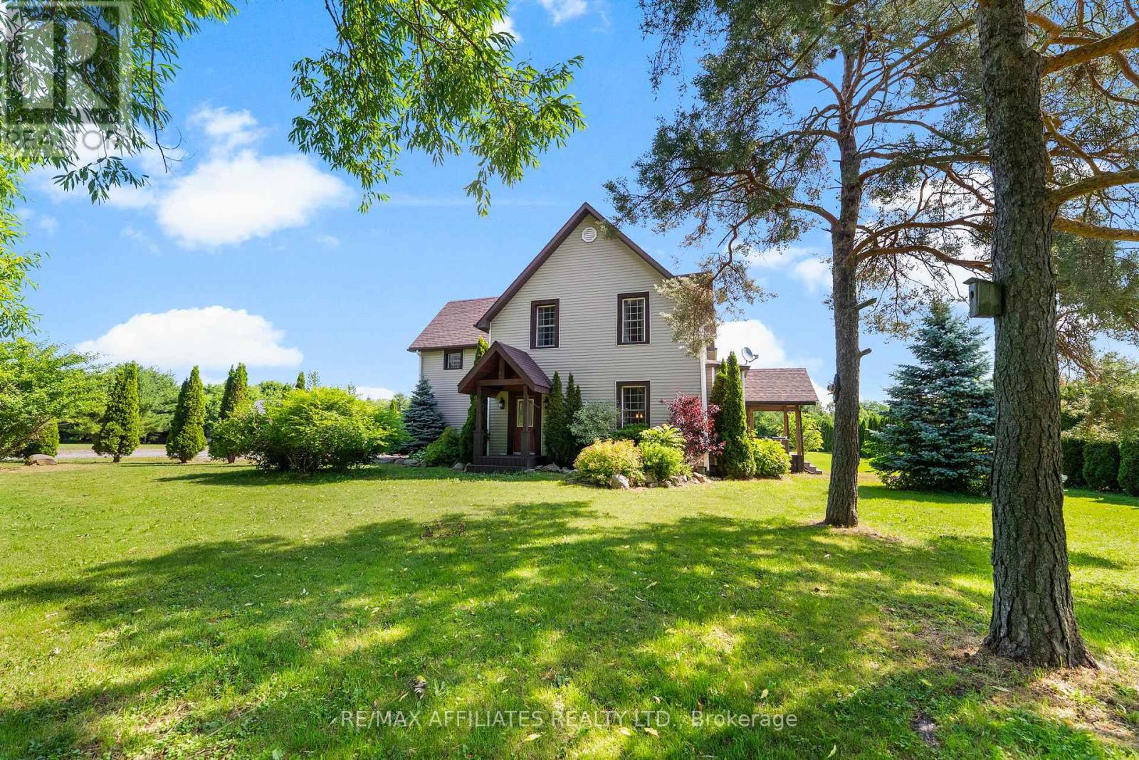 2543 County 12 Rd, North Stormont, ON K0C 1G0