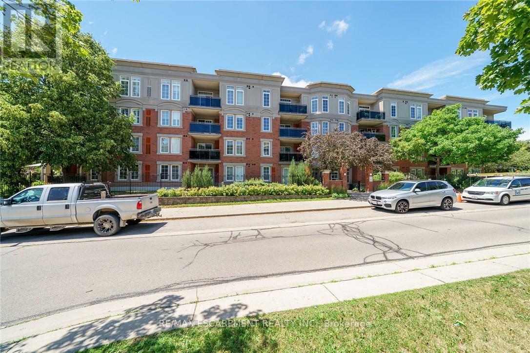 407 2300 Parkhaven Blvd E, Oakville Ro River Oaks, ON L6H 6V9