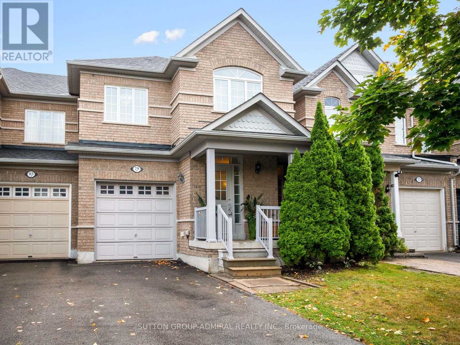 79 Watkins Glen Cres, Aurora, ON L4G 7S6