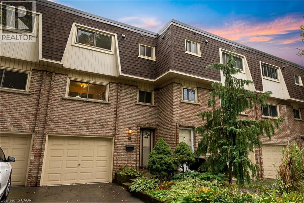 125 Bonaventure Drive Unit 12, Hamilton, ON L9C 5Y9