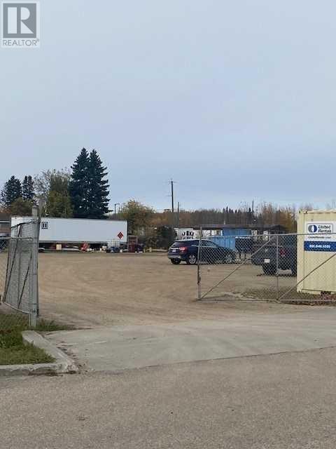 5512 Caxton W, Whitecourt, AB T7S 0A0
