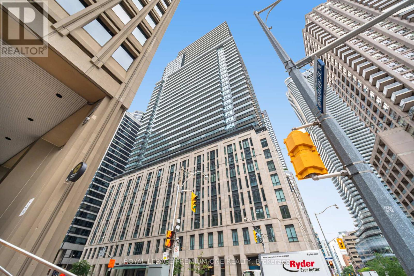 2607 955 Bay St, Toronto, ON M5S 0C6