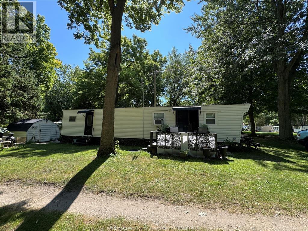 445 County Road 50 East Unit Apt 4, Essex, ON N0R 1G0