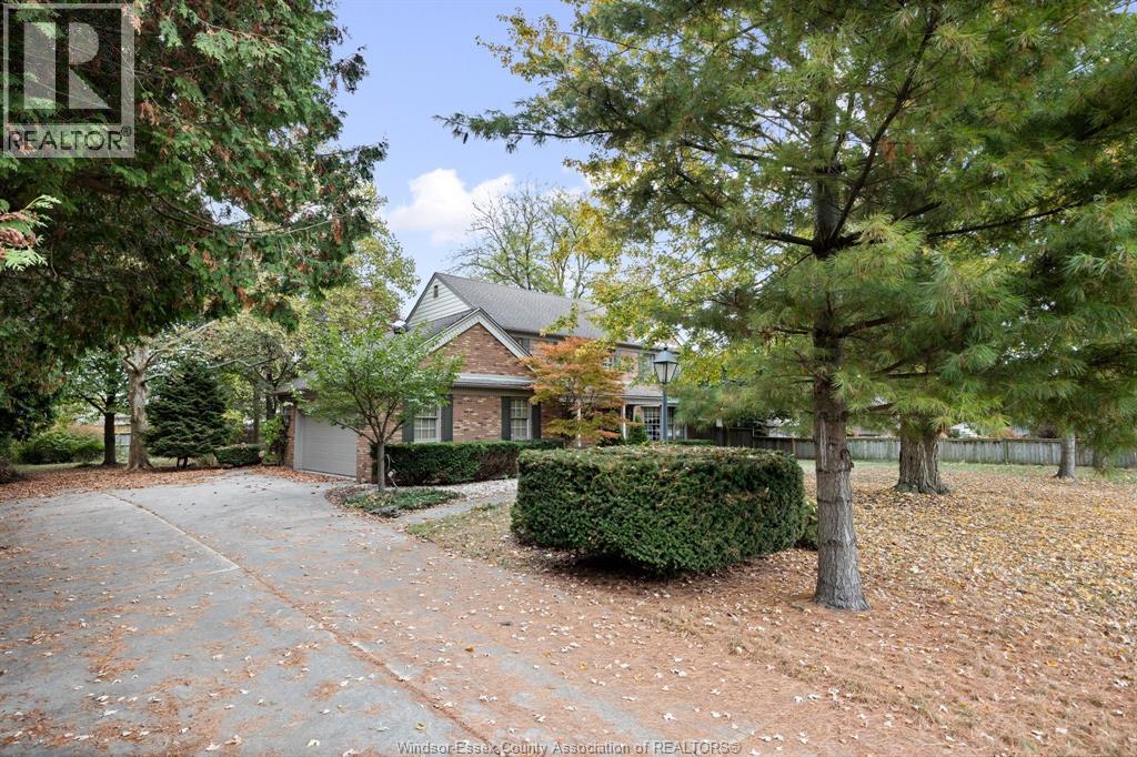850 N Talbot, Windsor, ON N9G 1M7