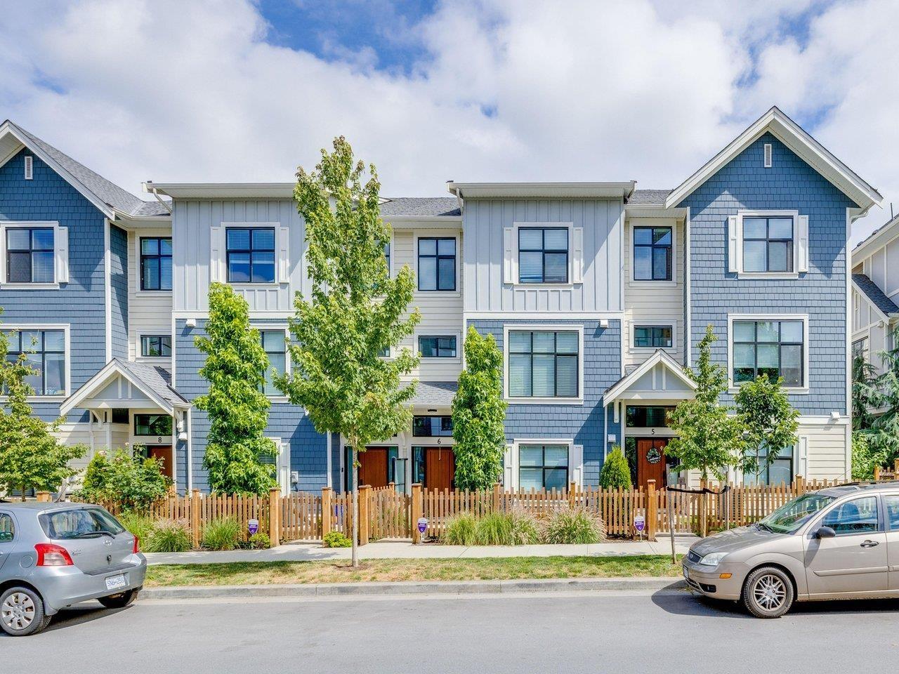 20327 72b Avenue Unit 6, Langley, BC V2Y 4J6