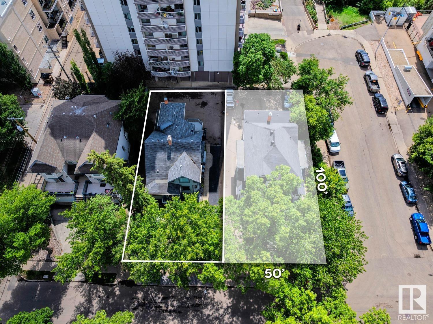 99 Av Nw Unit 11229, Edmonton, AB T5K 0G9