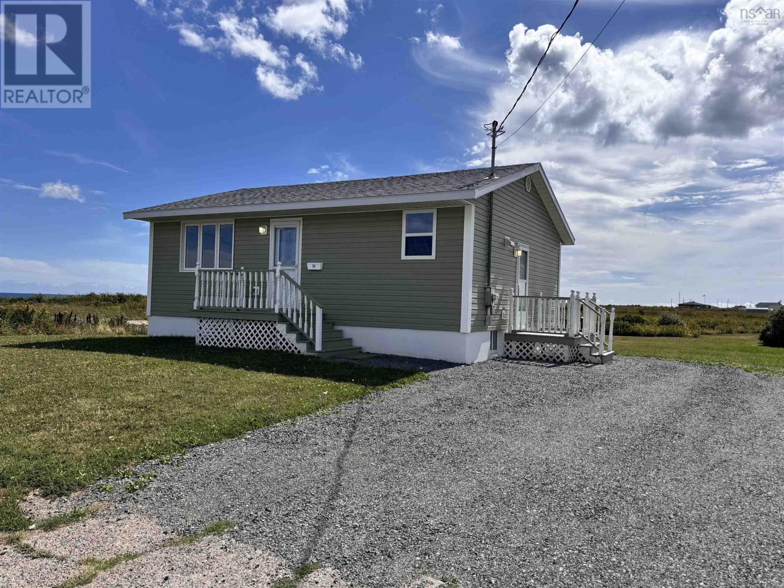 96 Second St, Glace Bay, NS B1A 4E4