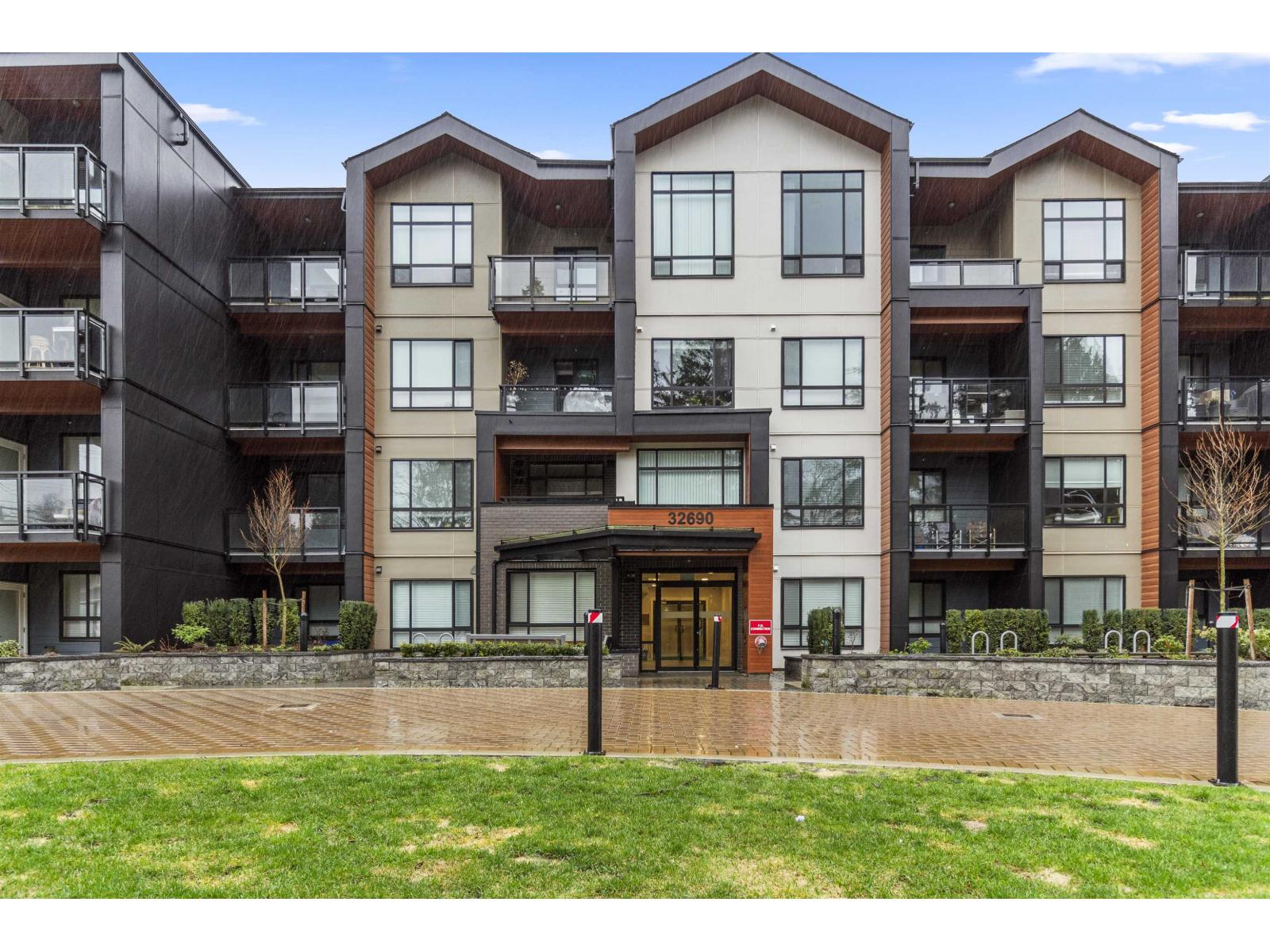 32690 14th Avenue Unit 108, Mission, BC V2V 0K5