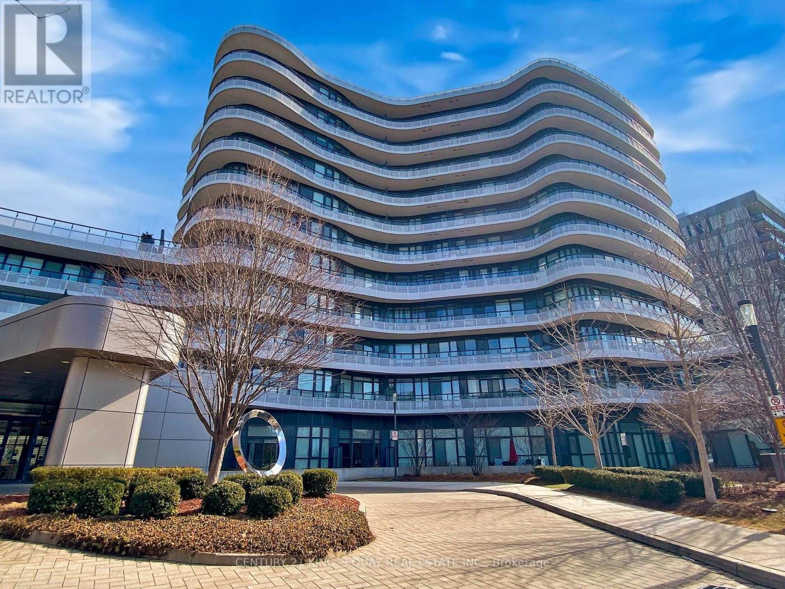 706 99 The Donway W, Toronto, ON M3C 0N8