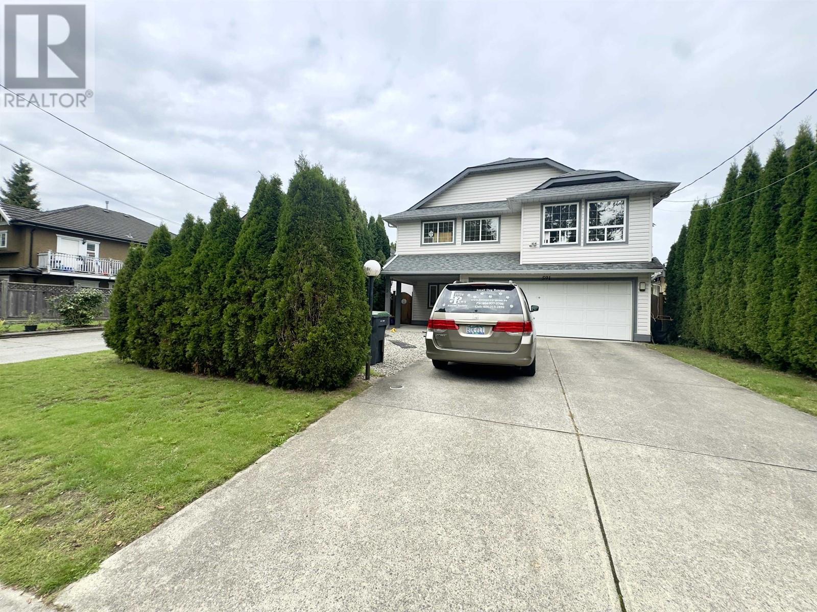 591 Alderson Ave, Coquitlam, BC V3K 1T4