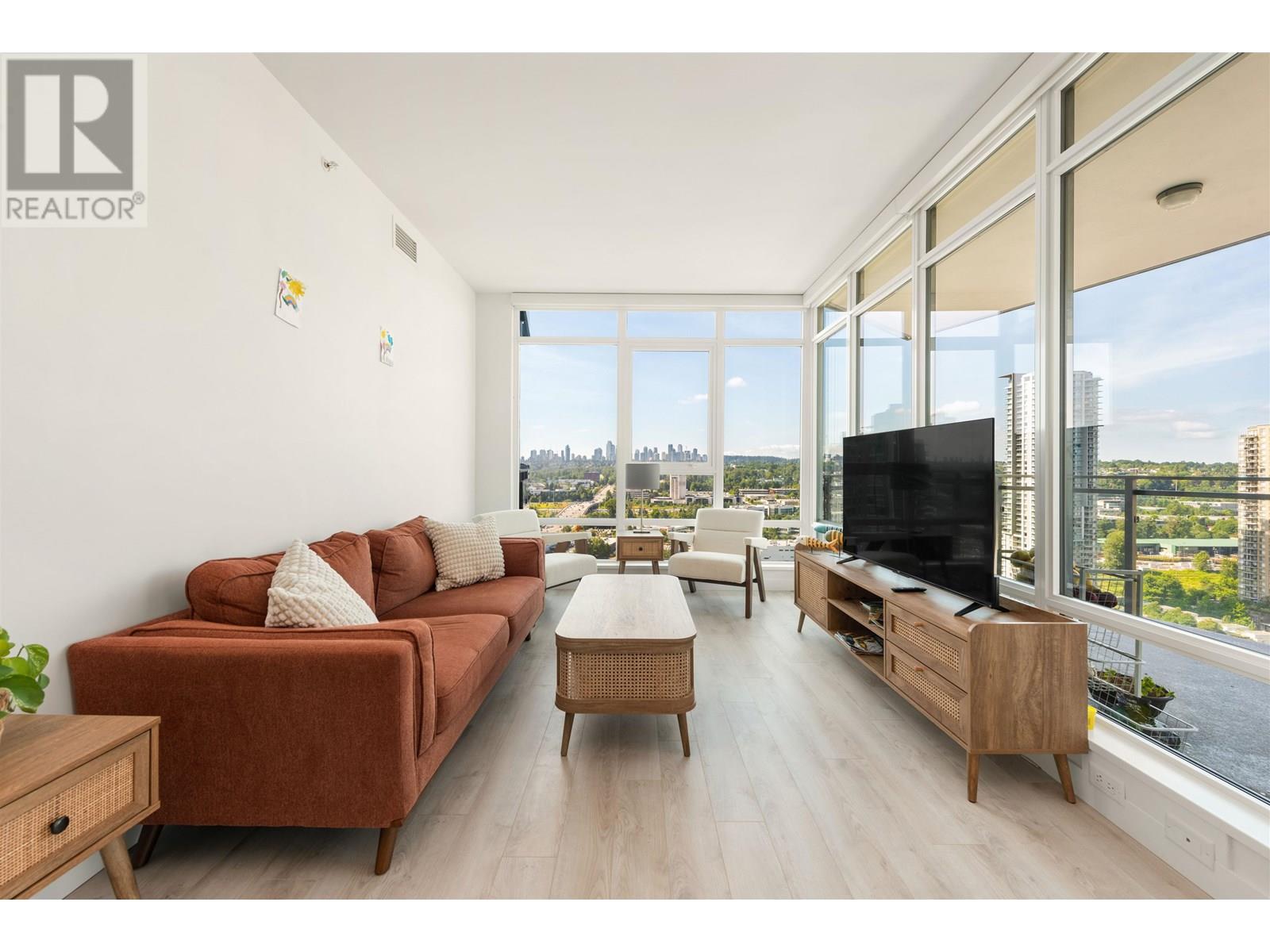 2085 Skyline Court Unit 1808, Burnaby, BC V5C 0M6