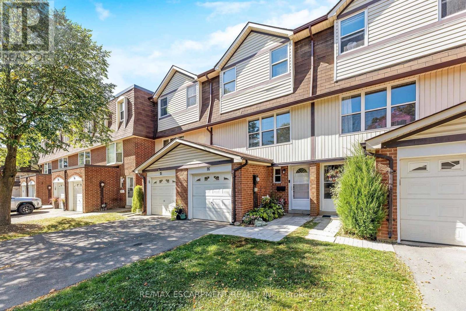 16 235 Bronte St S, Milton Bm Bronte Meadows, ON L9T 3V8