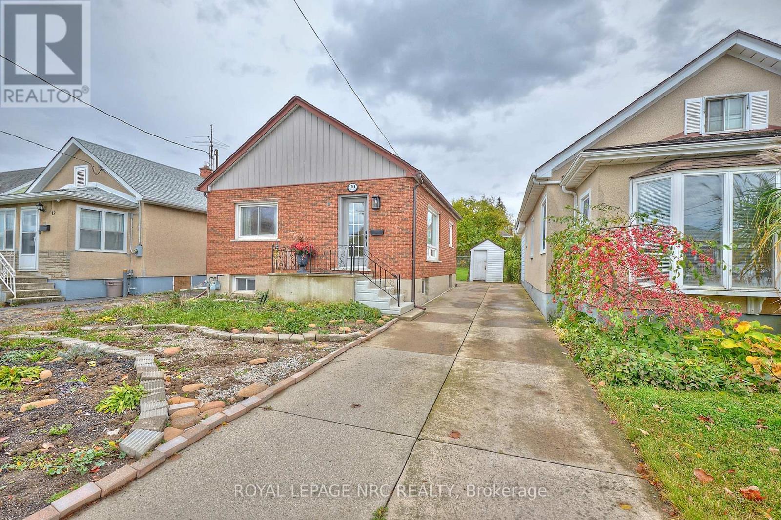 10 Fairburn Ave, St. Catharines, ON L2T 1B2