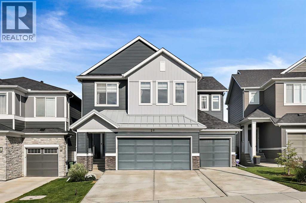 29 Lucas Cv NW, Calgary, AB T3P 1M4