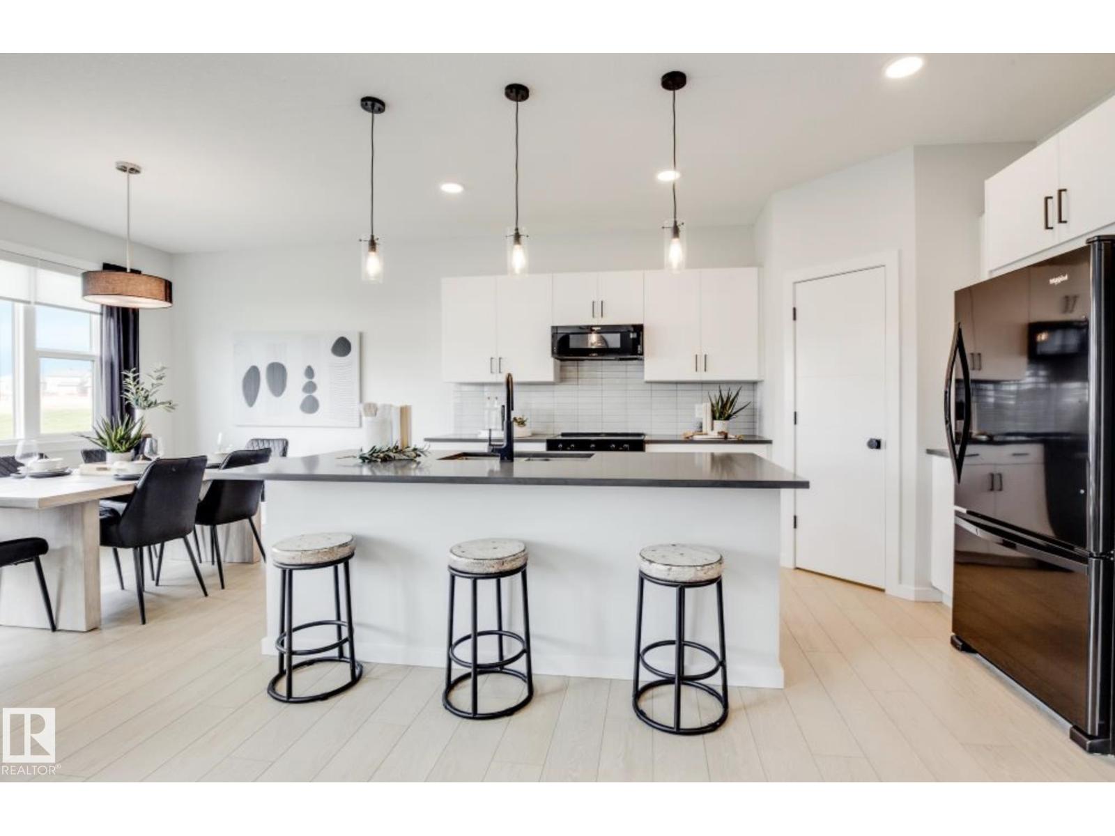228 St Nw Unit 8019, Edmonton, AB T5T 7X8
