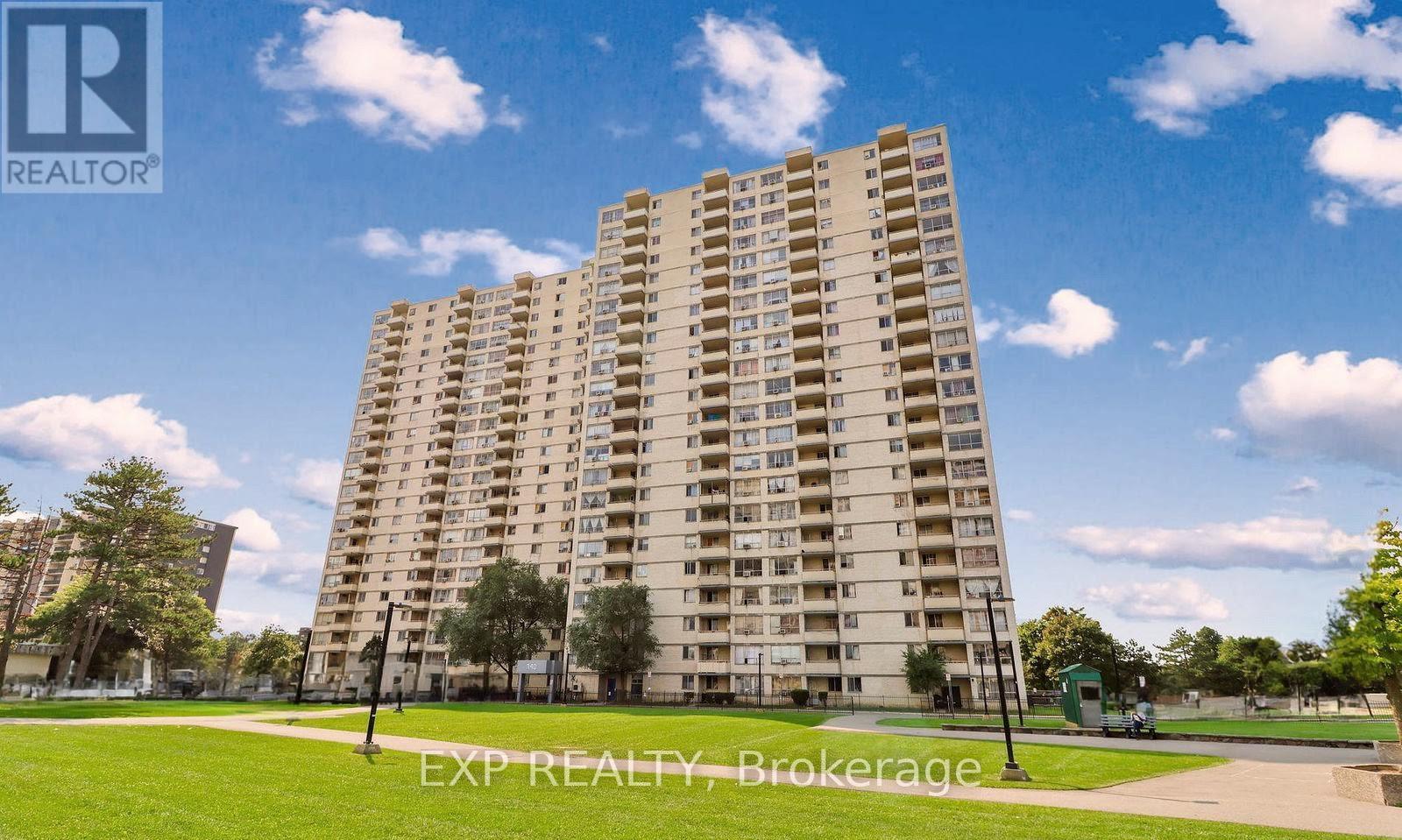 1813 320 Dixon Rd, Toronto, ON M9R 1S8